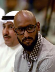 Anelka uønsket i Ronaldinhos klubb etter at han dro på islamsk ungdomskonferanse