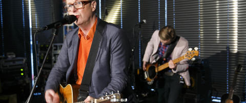 - Skjerp dere, ikke etterlikne andre. Lag din egen musikk