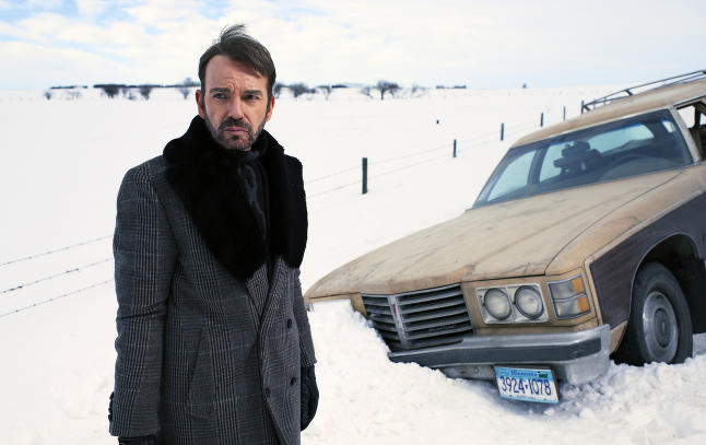 Vår anmelder hyller ny HBO-serie: «(Blod)spruter av svart komedie, mørk stemning og Minnesota-nice»