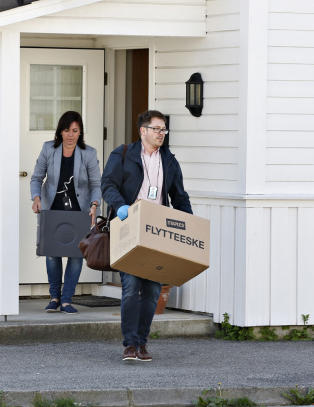 - Vi fant mer penger enn hva det er normalt å ha hjemme