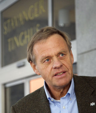 - LURTE PAPPA: Nylig avg�tt biskop Ernst Baasland er personlig konkurs etter p� grunn av s�nnens bedragerier. Foto: Alf Ove Hansen / SCANPIX
