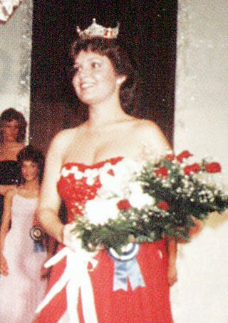 VAKKER: Palin gjorde det skarpt i Miss Alaska 1982, men kan ikke sies � v�re en del av den utenrikspolitiske eliten. Foto: AP/Scanpix