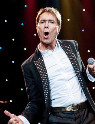 Vil du ta med deg fire venner på Cliff Richard-konsert i Spektrum?