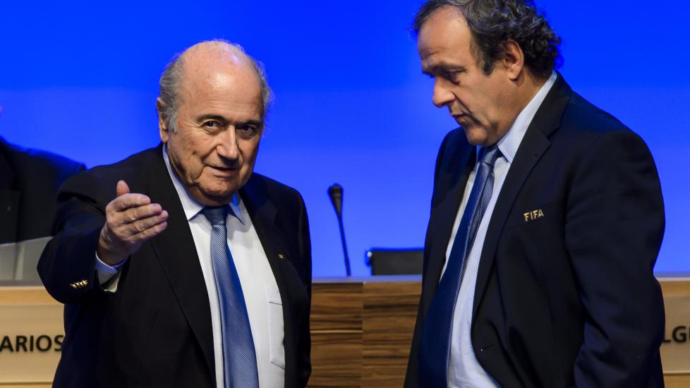 Platini støtter ikke lenger Blatter.