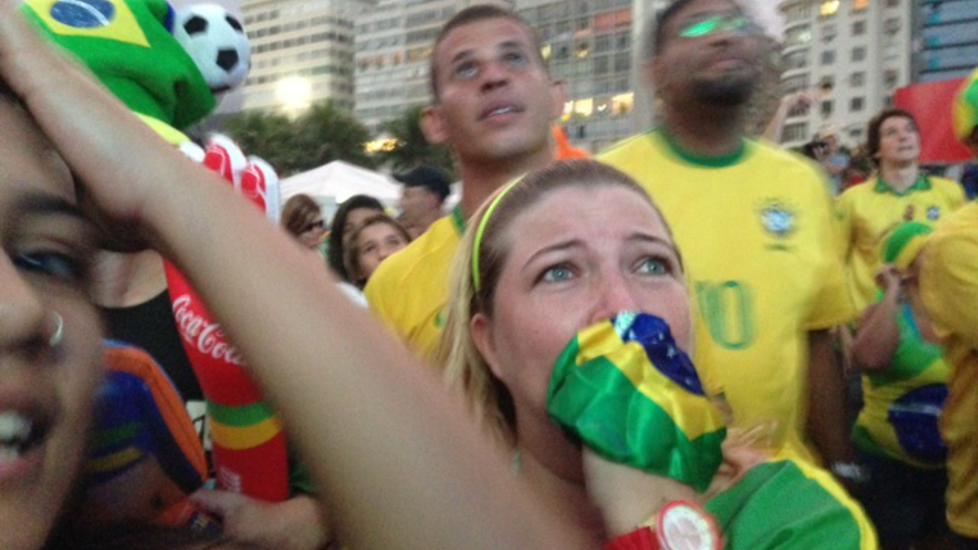<b>GLEDESTÅRER:</b> På Copa Cabana kommer gledestårene da Neymar utlikner for Brasil. 