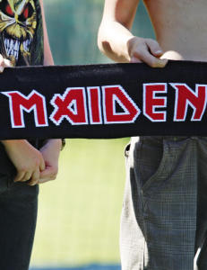 Vet du hvem som synger i Iron Maiden akkurat nå?