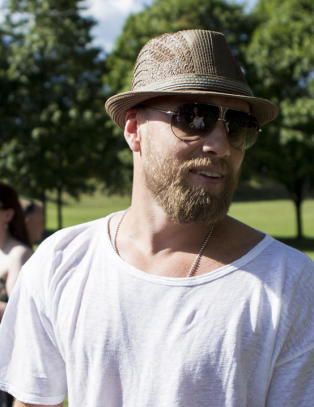 Hvorfor har Aksel Hennie, Linn Skåber og Anders Baasmo Christiansen gode sommerminner fra parken?
