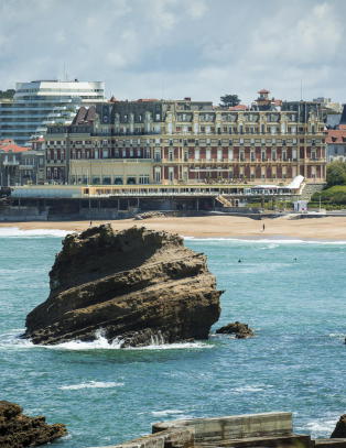 Da Napoleon spurte hva hun ønsket seg, var svaret «et palass i Biarritz»