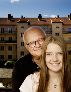 Nesten hele livet har Finn Bjelke (55) gått rundt
og trodd han skulle dø. Da sykdommen kom,
var det datteren den rammet.