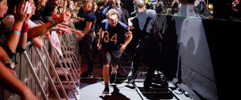 Tre timers rå maktdemonstrasjon fra Pearl Jam