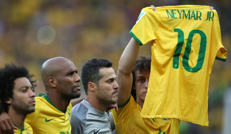 <b> HYLLET NEYMAR: </b> Brasil-spillerne savnet Neymar i går. Ble det for mye av det gode?