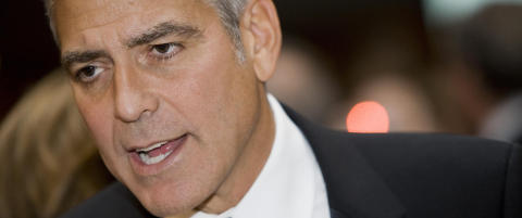 George Clooney raser mot britisk avis