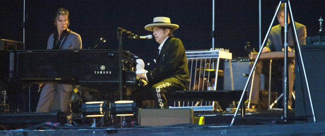Perfekt Bob Dylan svingte seg inn i solnedgangen
