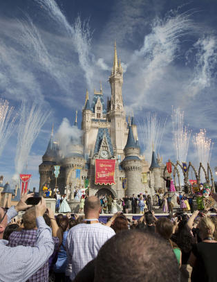 35 Disney-ansatte arrestert for seksuell kriminalitet mot barn