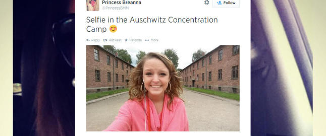 Breanna postet smile-selfie fra Auschwitz, har fått hundrevis av hatmeldinger