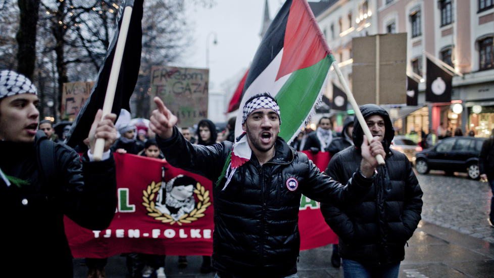 Mens Gaza-demonstrasjoner har satt Europa i flammer, satser norske demonstranter på å holde bråkmakerne ute.