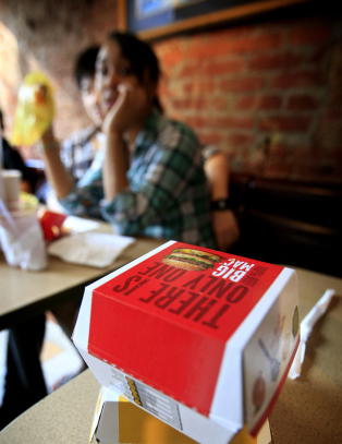 Big Mac er snart dobbelt så dyr i Norge som i USA