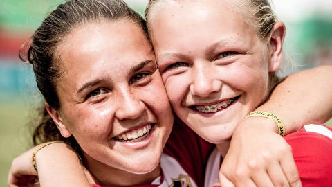 JUBLET: Heidi Ellingsen og Frida Maanum var begge målscorere i finalen mot Nardo. Lyn - 480x