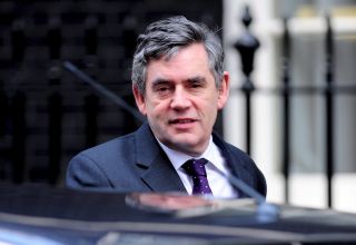 VIKTIGE M�L: Gordon Brown understreker viktigheten av britenes tilstedev�relse i Afhanistan. Han erkl�rer krig mot heroinhandel og terror. Foto:  EPA/DANIEL HAMBURY/Scanpix