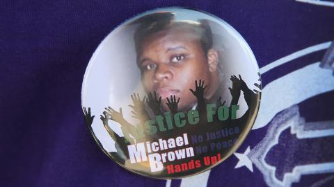 SKUTT: Michael Brown (18) ble skutt og drept av en politimann lørdag. Foto: Scott Olson/Getty Images/AFP SKUTT: Michael Brown (18) ble skutt og drept av en politimann lørdag. Foto: Scott Olson/Getty Images/AFP