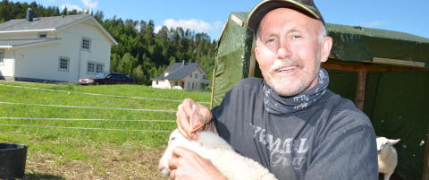 Nå skal Lars Monsen bygge dobbelt gjerde