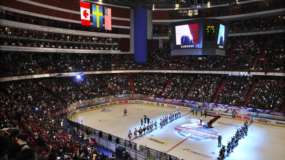 GLOBEN: NHL-premiere i Stockholm.