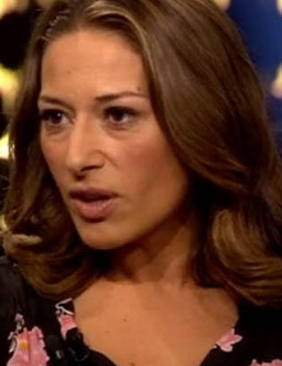 - Nei, mamma skal på tv og snakke om seg selv