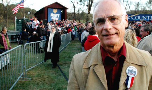 HAR NORSK BESTEFAR: Og Tom Moe er i familie med en tidligere SV-politiker og professor. Foto: SINDRE GRANLY MELDALEN