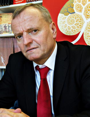 Advarer mot �digital demens�: - En hel generasjon er i fare