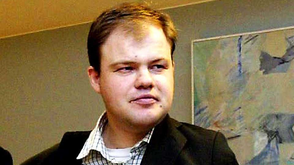 KRITISERER NORSKE JOURNALISTER: Bjarte Baasland mener media har gjort gjeldssaken st�rre enn den er. FOTO: Rolf Aagaard