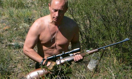 SJEFEN: - Man m� v�re klar over at Medvedev har samarbeidet med Putin i nesten tjue �r, og at han ble plukket ut som Putins etterf�lger blant annet p� grunn av sin lojalitet til sjefen, sier Jakub M. Godzimirski. Foto: SCANPIX