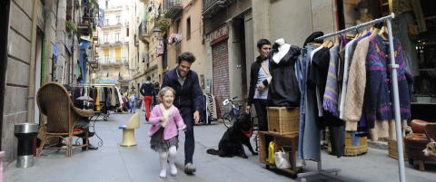 Noe har skjedd med denne mørke, litt snuskete bydelen i Barcelona