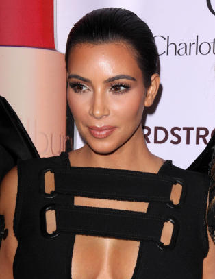 Kim Kardashian klarte ikke å tvinge internett i kne
