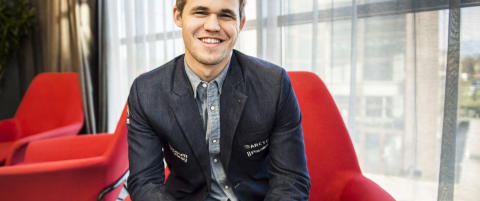 Mente andre fortjente prisen mer, men Carlsen er igjen folkets favoritt