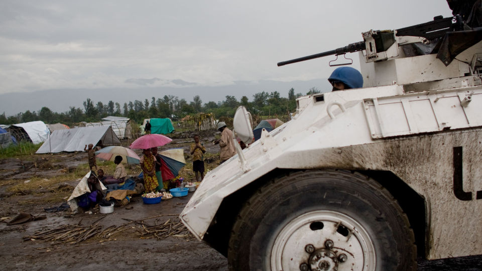 KLARER IKKE BESKYTTE DE SIVILE: FN-styrken MONUC er den st�rste i verden men er hjems�kt av skandaler. Foto: Roberto Schmidt/AFP