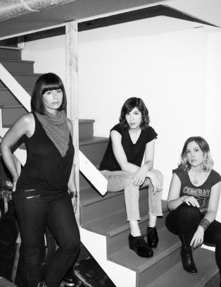Hadde du glemt at hun morsomme fra «Portlandia» også har et bra band?