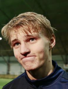 Ødegaard sendt på sykehus i går: - Fikk smerter over natta