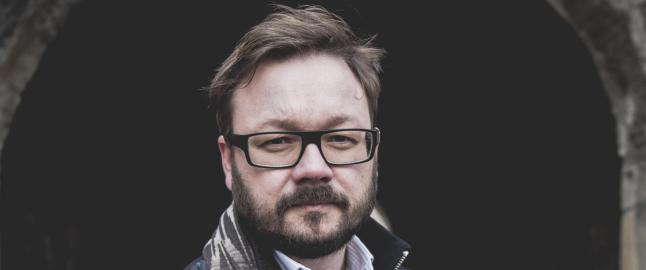 En ambisiøs thriller som kunne vokst seg for stor for en debutant