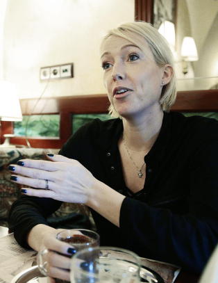 Katrine Lunde garderte seg mot rubelfella - får lønn i Russland i euro