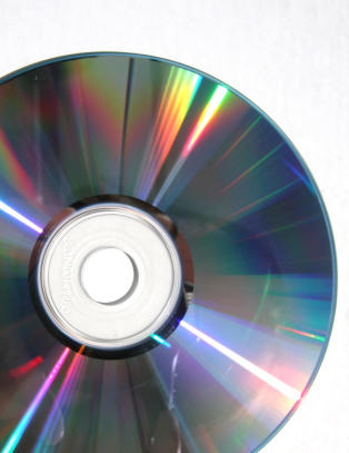 Hva sier dere? Skal vi kaste CD-platene?
