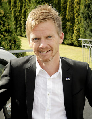 - SNU: Leder i �stfold H�yre, Tage Pettersen, ber om at Fredrikstad-ledelsen kaller inn til nytt m�te og �nsker Apenes velkommen tilbake igjen. Foto: Jacques Hvistendahl, Dagbladet