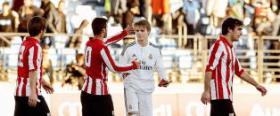 - Real Madrid vurderer om de skal bruke Ødegaard i Champions League
