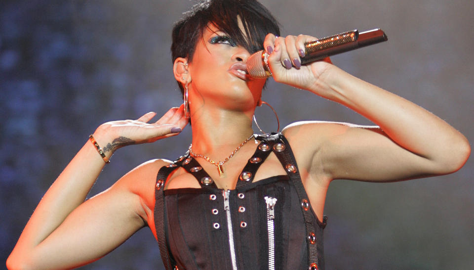  OPPTRER:  Rihanna. Foto: SCANPIX