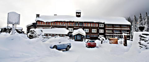 Dårskapens hotell — 17 år med tap