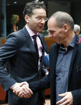 Gresk tragedie spilles
for mange gallerier