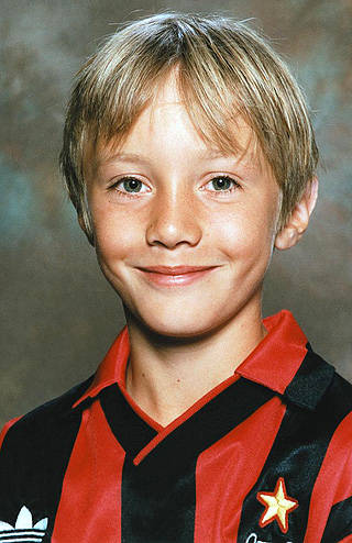 DR�M: Martin som 9-�ring, i drakta til favorittklubben AC Milan.