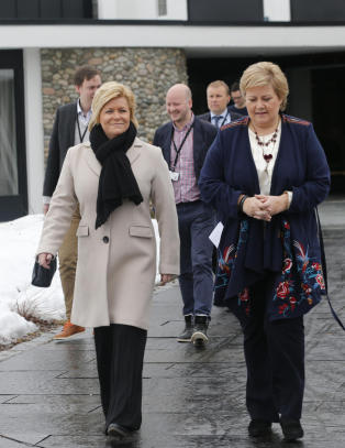 - Siv og Erna tilbyr en vare folk flest ikke vil ha