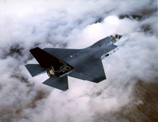 STOR MEN �USYNLIG�: JSF' F-35. Foto: Scanpix
