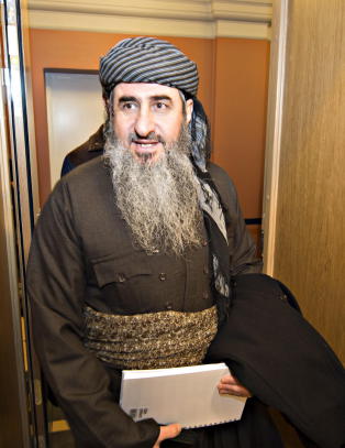 Jusprofessor: - Åpenbart at uttalelsene til Krekar er straffbare