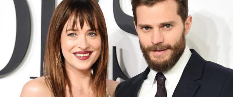 Gjør slutt på rykteflommen. Hevder han ikke forlater «Fifty Shades of Grey» likevel.